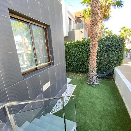 Luxury House Villamartin Zenia * Alicante